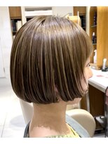 ピークアブー アヴェダ ギンザシックス(PEEK-A-BOO AVEDA GINZASIX)&nbsp;ボブ　ハイライト