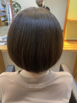 キャバノン(CABANON) 髪質改善で扱いやすいショートスタイルへ