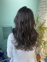 リーホリエ(Lee Horie)&nbsp;【高木】オリーブカラー×パーマ風styling◎