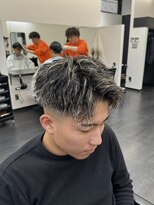 メンズサロンドットリアン(dot. lien)&nbsp;フェード×ツイストパーマ×ハイライト【町田/メンズサロン】