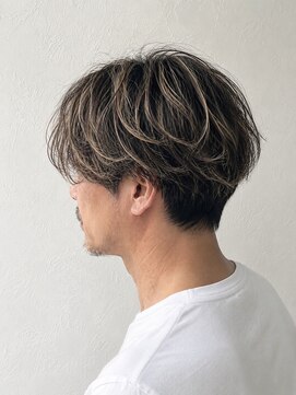 ウル(ulu) 名東区 メンズヘア カット メンズ白髪ぼかし ハイライト