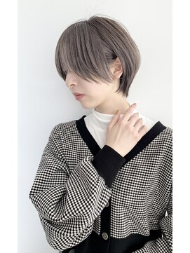 ヴェイン 渋谷(vain) 20代30代大人可愛い小顔ボブ前下がりショートハイライト