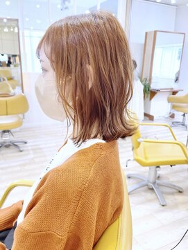 モリオ フロム ロンドン 成増店 【morio成増 芹澤】くびれ外はねボブ 顔まわりレイヤー