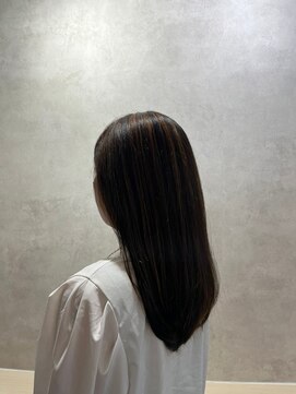 アヴァンセ(Avancer) 主婦もハイライトでお洒落に/カット/ストレート/ケアブリーチ