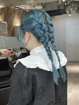 アイリー 名古屋(A/LEE)&nbsp;三つ編みヘア／ヘアアレンジ／デザインカラー