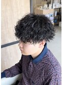 波巻きスパイラルパーマメンズマッシュ