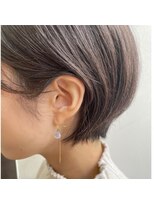 ライムヘアービューティフィー(Lime hair beautify)&nbsp;耳掛けショートボブ