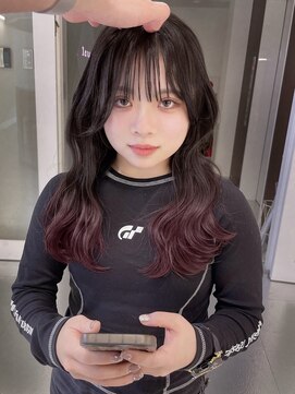 ジーナリア(Xena ria) 《袴田》レイヤーカット/グラデーションカラー/裾カラー