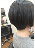 ショートボブ