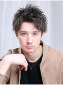 シャープでラフなアップバング