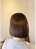 つるんとシルエットボブ
