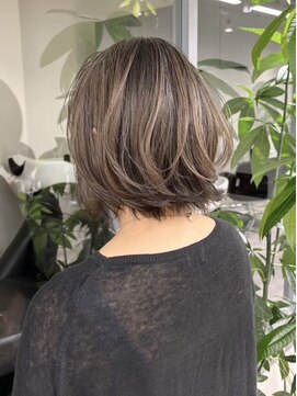 ジービージー(GBG) ハイライトボブ40代50代グレイカラー白髪染め白髪ぼかし