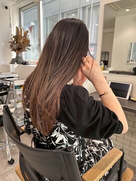 カラ ヘアーサロン(Kala Hair Salon) ハイライトバレイヤージュダブルカラーケアブリーチ20代30代40代