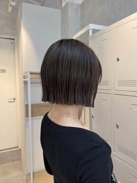 イオエ 三宮(ioe) 髪質改善/ボブ/黒髪/オリーブグレー/小顔カット/ココアベージュ