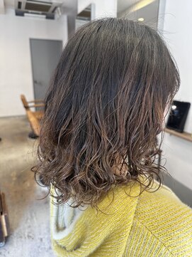 ジィップクリニカ(Zip clinica) パーマ 担当-木村優伽