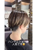 サロン クラッチ クリエイティブ コンセプト(salon CLUTCH creative concept) ハンサムショート