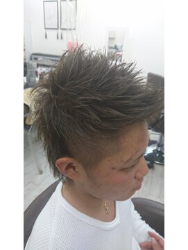 ヘアー クリエイト(HAIR CREATE) ツーブロック×シャイニーカラー