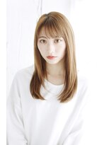 シュシュット(chouchoute)&nbsp;吉祥寺3分黒髪ホワイトアッシュショートパーマエアリーミディ013