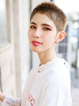 ローエン エサカ(ROWEN esaka) 『ROWEN』丸みショート×ボーイッシュ×スロウカラー