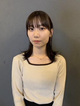 オフ(off) 広めの前髪で、割れない前髪