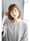 ハイトーンボブのワンカールスタイル