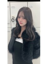 ジルバイジゼル(JILL by GiseL)&nbsp;ロング　モカグレージュ　顔まわり　