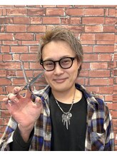 アース 八戸店(HAIR & MAKE EARTH) 嶋崎 伊織