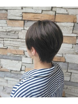 スノー(Snow) ウルフショート