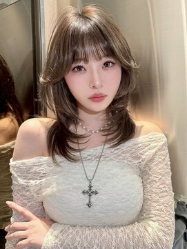 グロー オオミヤ アネックス 大宮(GLROW OMIYA ANNEX) ハッシュカットベージュカラーブリーチなしダブルカラー