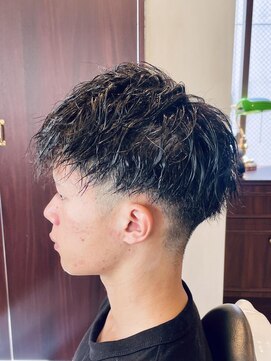 グレイスフルバーバーロンドン 大宮店(Graceful Barber London) 【20代 男性】ロンドンツーブロツイスパ（大宮/バーバー）