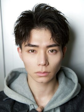 ルーシー 渋谷(LUCEY) センターパートフェザーパーマシャドウパーマメンズパーマ