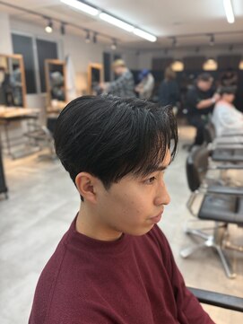 シーフ 千葉(Cyf) ダウンパーマ/センターパート/ニュアンスパーマ/韓国/橋本修杜