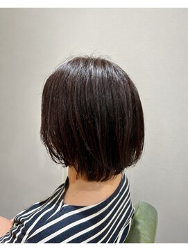 デューク リムニ(du:c Rimuni) 大人女性のまとまるショートボブ