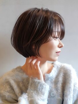 ウル(uru) 【ショートカット】大人かわいい小顔ナチュラルショートボブ