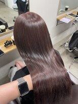 リグ 横浜(Lig.) ワインレッドバーガンディブリーチなしピンクヘアー横浜横浜駅