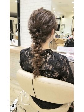 ヴィサージュ ユニール(VISAGE unir) 【VISAGE unir】編み下ろし×崩し玉ねぎアレンジ