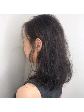 ルシア 東三国店(hair and make lucia) ミディアムボブ×カーキグレージュ