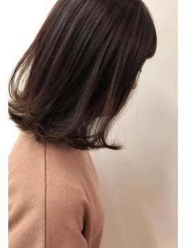 ジュエラ(Jewelux by trusty) 外ハネスタイル