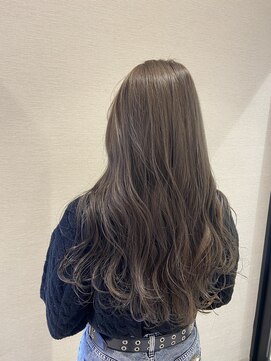 パーミル ヨコハマ(permille Yokohama) 表面レイヤー×グレージュカラー