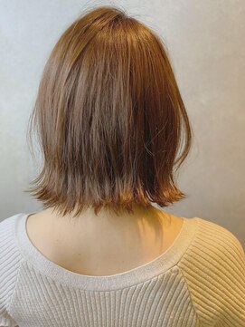 ウィステリアプラスワン 銀座一丁目(WISTERIA PLUS1) 【WISTERIA】大人可愛い外ハネボブ切りっぱなしボブ