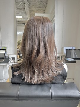 ナンバースリー 溝の口店(Number Three) ブリーチなし☆まろやかベージュ