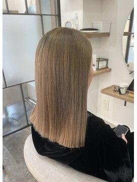 シア 綾瀬店(SHEER) ベージュカラー