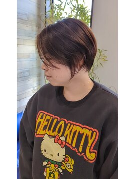 サロン クィ ベルジョーネ(SALON QUI BELLGIONE) ハンサムショート