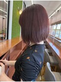 夏にも映えるボルドーカラー