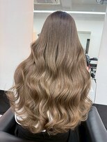 アリープアウル(ALEAP owl)&nbsp;透明感カラー/ミルクティーベージュ/ロング/ウェーブ