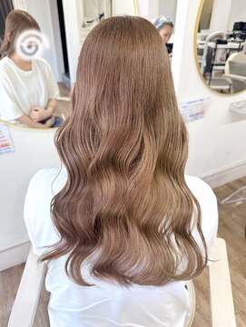 ケイリー(KAYLEE) ベージュカラー
