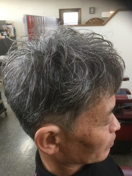 ヘアフォーラム 40代ツーブロック