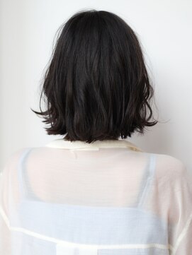 マイラ 銀座(myla) 銀座大人可愛い小顔濡れ髪ウェットヘア透け感艶カラー外ハネボブ