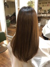 エム 綾瀬店(hair make e6+)