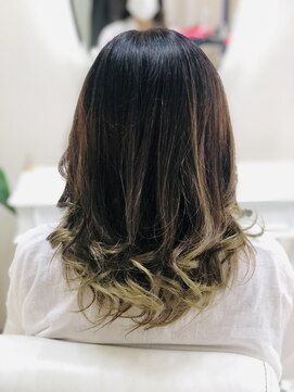 サユリ 高尾(SAYURI) ハイトーンバレイヤージュ